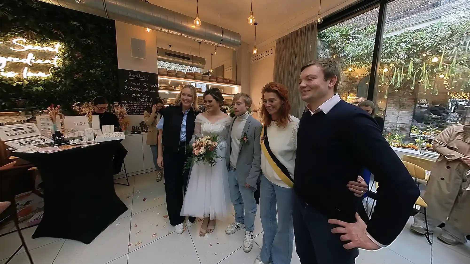  Stunt huwelijk van Margot in Maison Mariage voor de trouwbeurs